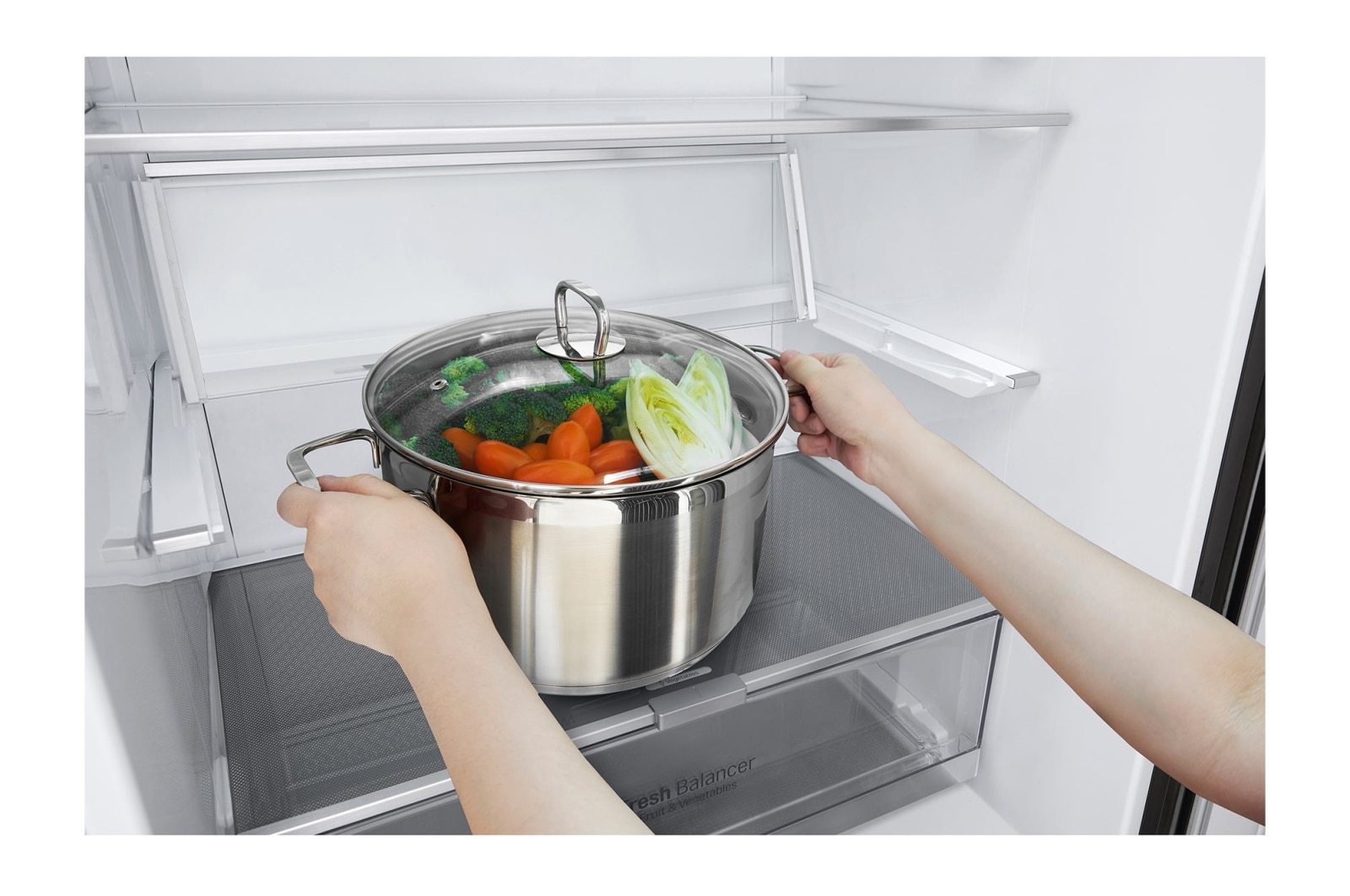 LG 1.86M 341L Kombinerad kyl/frys(Matte Black) - Energiklass D, Door Cooling?, GBB71MCEGN