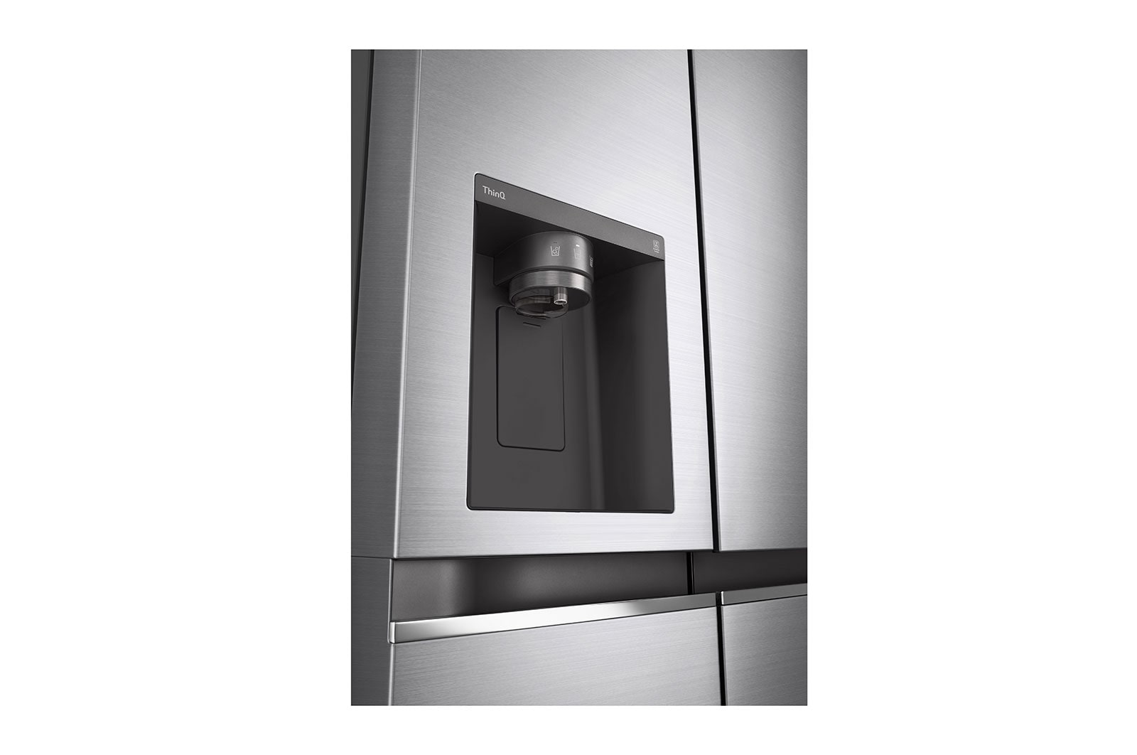 LG 635L Side by Side (Shiny Steel, Is- & vattendispenser, Energiklass D, Vatten/is via r?ranslutning, Smart Diagnosis? med Wi-Fi, GSLV70PZTD