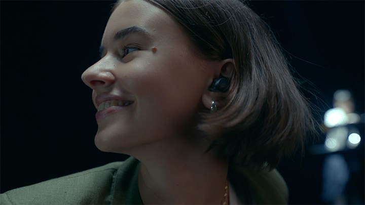 Kort varum?rkesfilm av TONE Free T90S. Spela videon.