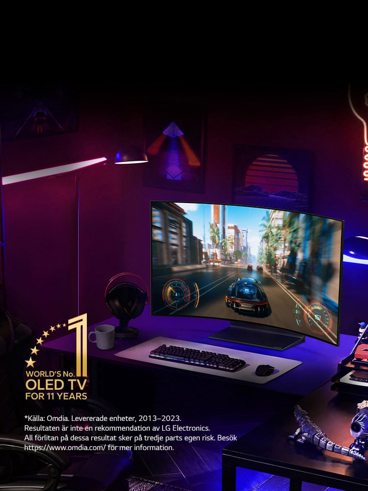 Bilden visar LG OLED evo G3 p? v?ggen i en modern och charmig l?genhet i New York City med en romantisk nattscen p? sk?rmen.  10 ?r som v?rldens ledande OLED TV-emblem.
