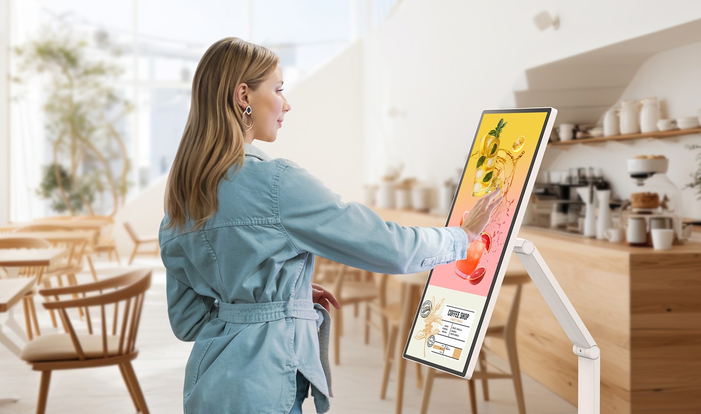 ????????????????????????????????????????????? LG Smart Monitor Swing ?????????? 