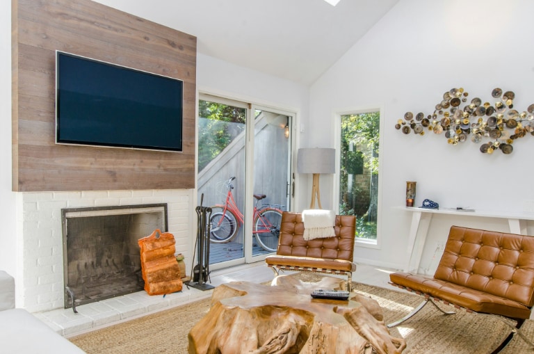 For modern small living room ideas, explore designs tailored to seamlessly accommodate a TV for a cohesive and functional space.