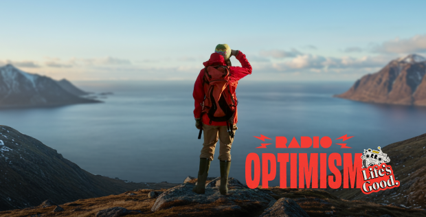 Banner chi?n d?ch ra m?t Radio Optimism