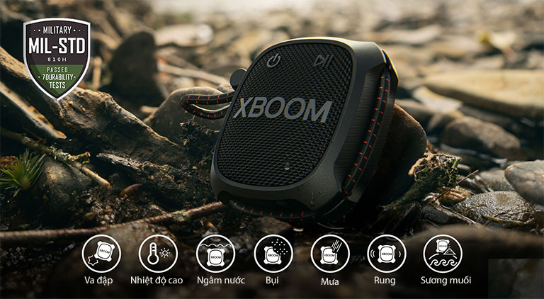 LG XBOOM Go XG2 ??t trên m?t t?ng ?á th? hi?n Tiêu chu?n quan s?.