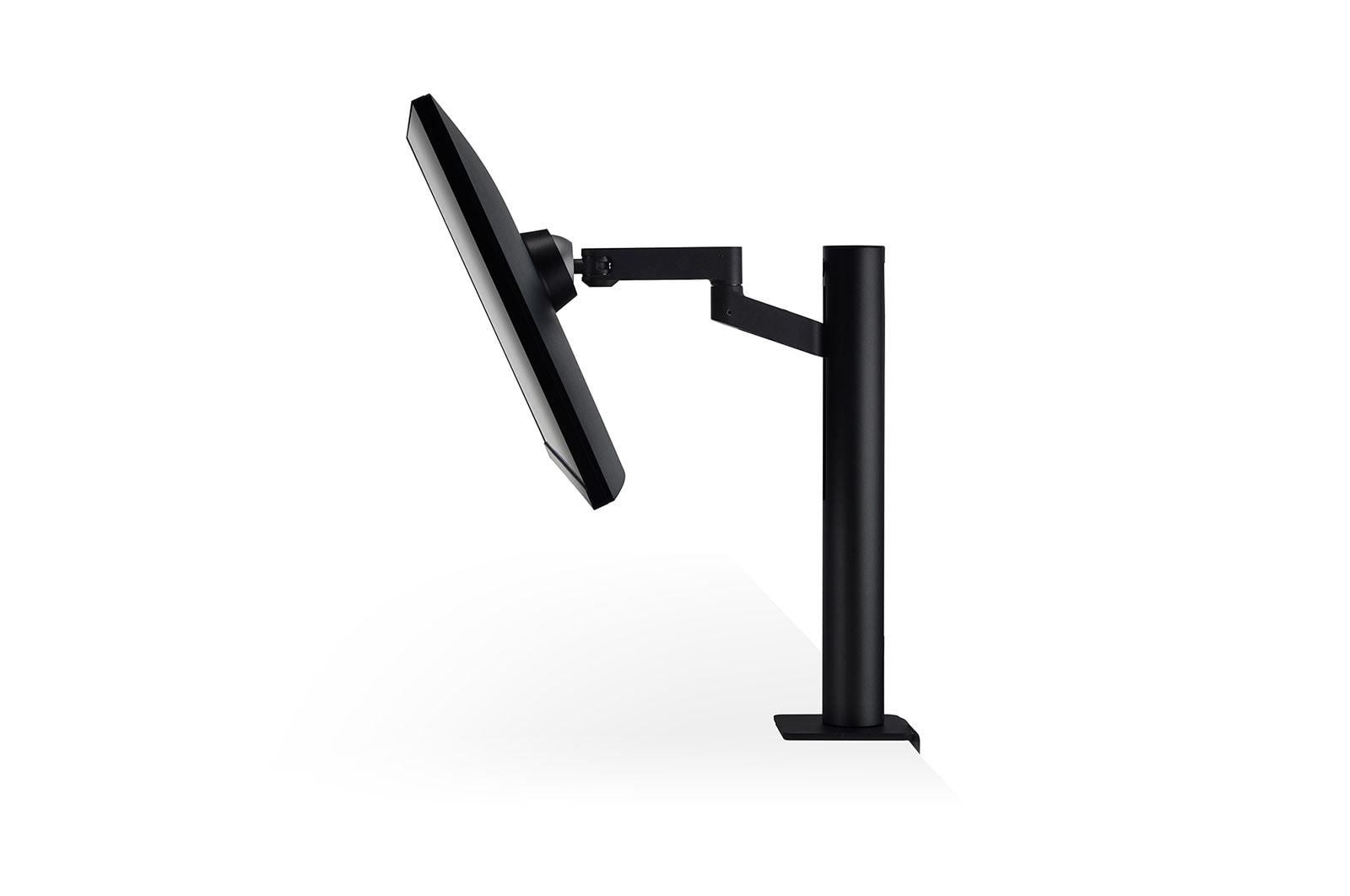LG 27" QHD Ergo IPS Monitor with USB Type-C?, 27QN880-B