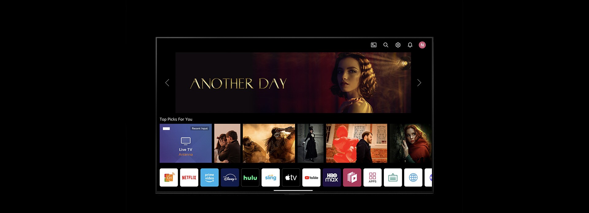 Varias aplicaciones flotan sobre un fondo negro y, a continuación, se organizan ordenadamente en una pantalla de televisor.