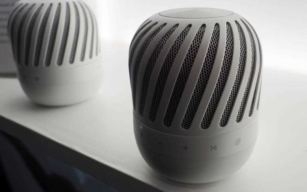 article_3_floating-speaker_sub-img1_m.jpg
