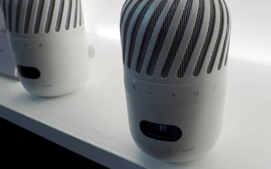 article_3_floating-speaker_sub-img2_m.jpg