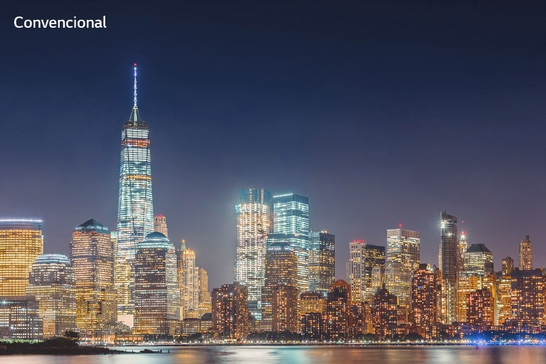 Comparación deslizante de la calidad de imagen de un paisaje urbano nocturno 