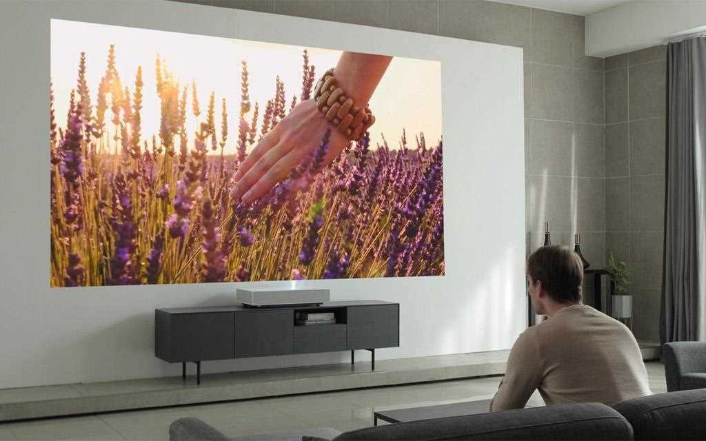ar_ee-cinebeam.jpg