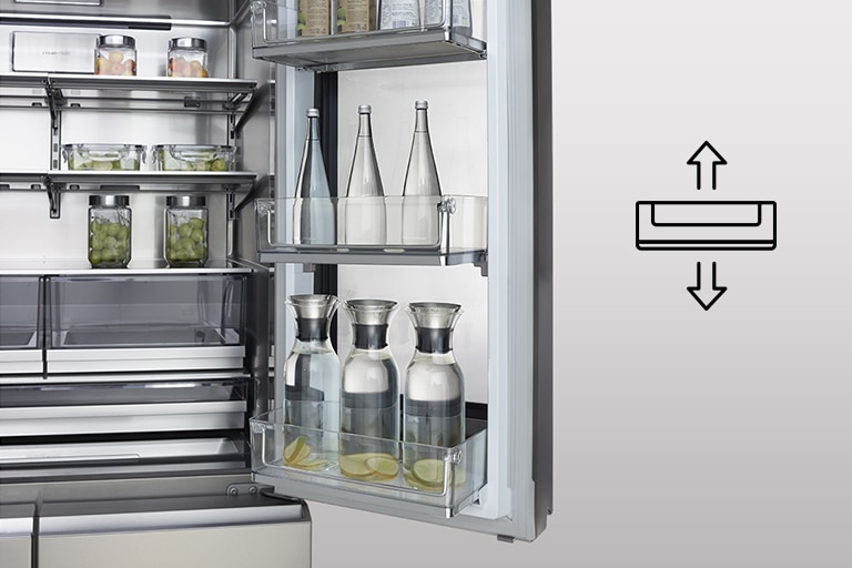 LG SIGNATURE -j??kaapin instaview-oven Door-in-Door-hyllyt on t?ytetty erikokoisilla pulloilla.