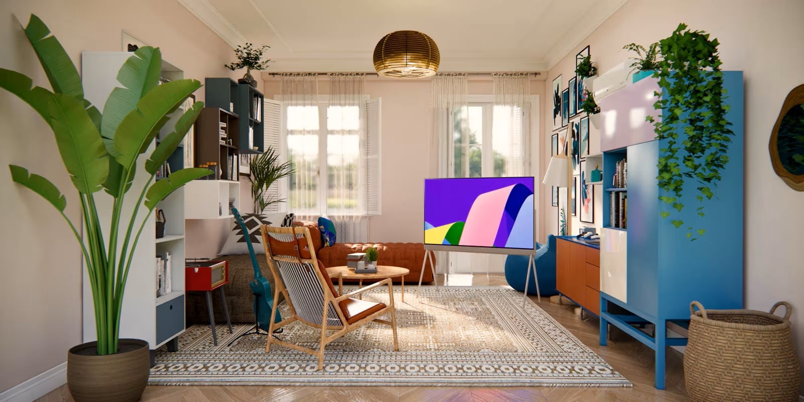 Un salon compact et élégant avec un téléviseur LG, des sièges confortables, diverses plantes et des éléments de décoration moderne, optimisant l'espace disponible.