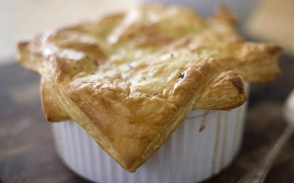 Velouté forestier en croûte - LG NEOCHEF.jpg