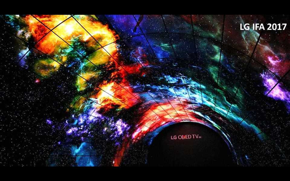 LG a présenté la technologie OLED à l'IFA 2013.