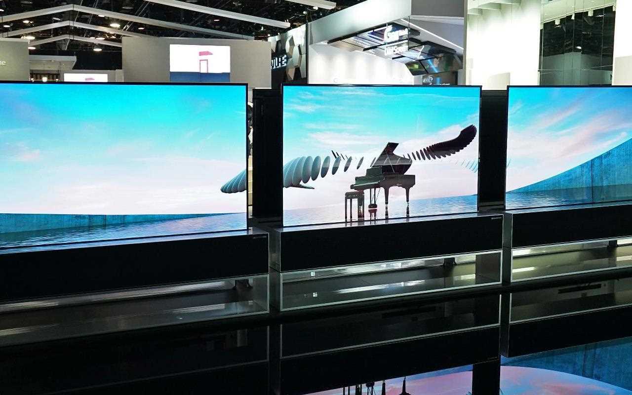 Le téléviseur OLED enroulable de LG affiche des couleurs éclatantes.