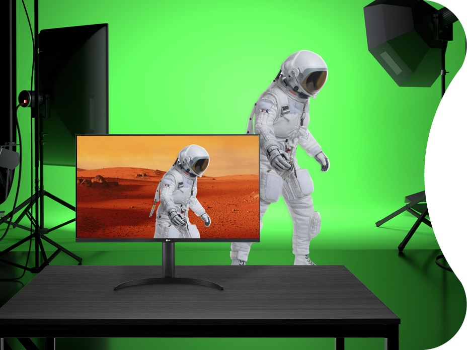 The self light-emitting pixels of the LG UltraFine OLED Pro allows incredibly accurate image display. 