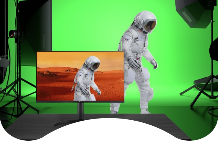 The self light-emitting pixels of the LG UltraFine OLED Pro allows incredibly accurate image display. 