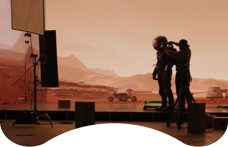 LBAG is suitable for close-up filming and amplifies the sense of reality in the background, and the optimizing vividness of the original content.