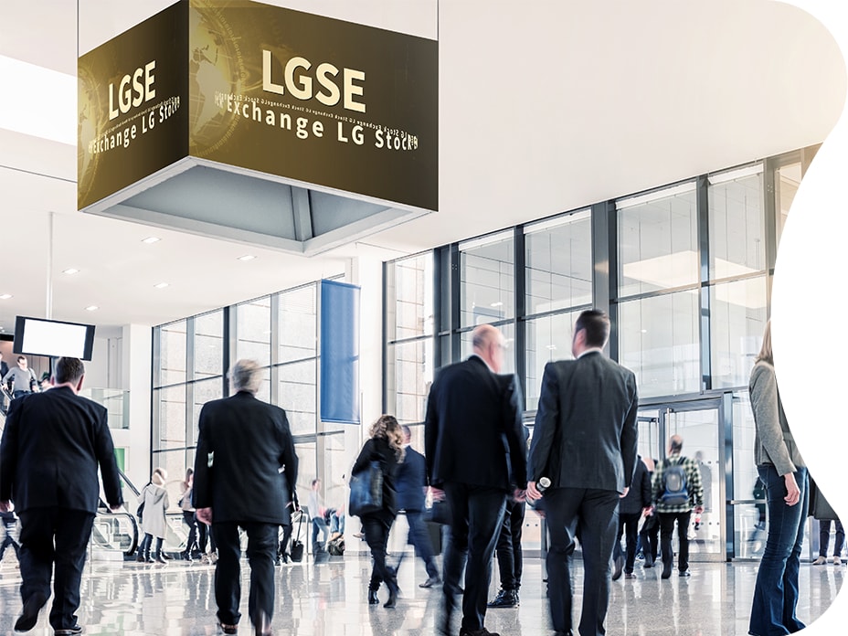 LG’s LSCB allows for an impressive space design with customizable curvatures for different spaces.