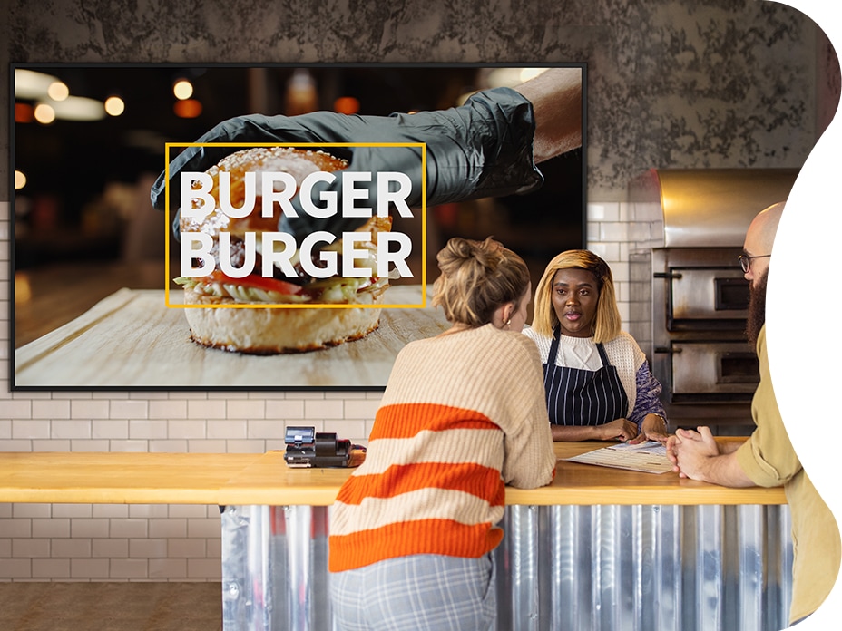 By installing a large signage display like the 98UM5K series, customers can easily view promotional content even from far away.