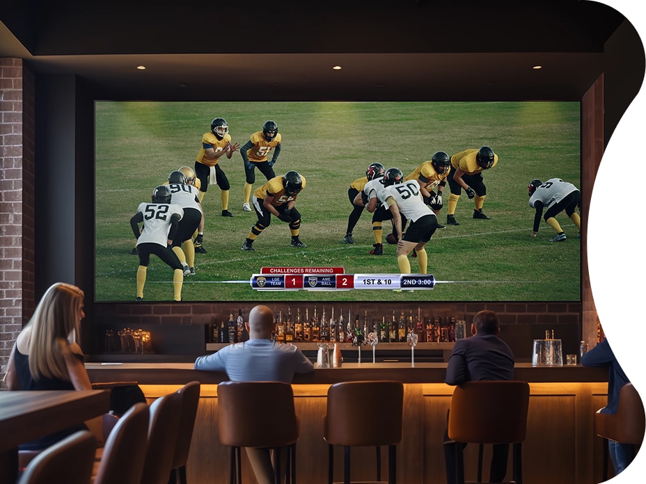 LG LED Bloc allows for maximum image quality and an adjustable size to fit in the space. 