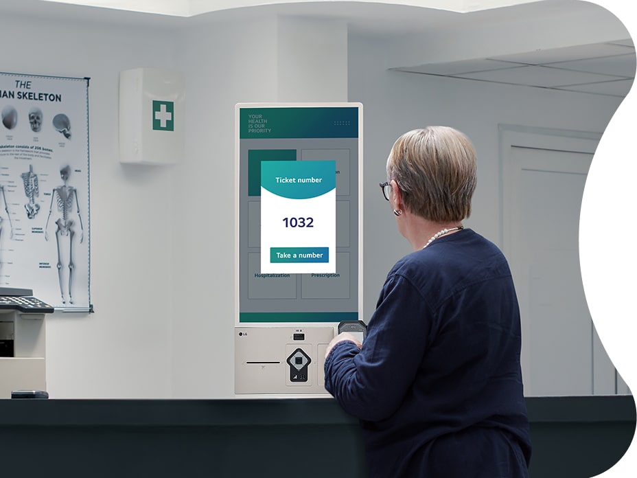 With seamless design in two tones of calming beige colors, LG Kiosk creates a harmonious atmosphere in your hospital space. 