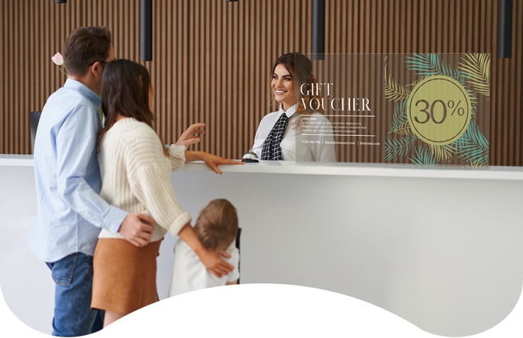LG Transparent OLED Signage not only helps communication with the hotel guests, but also reinforces a luxurious look. 