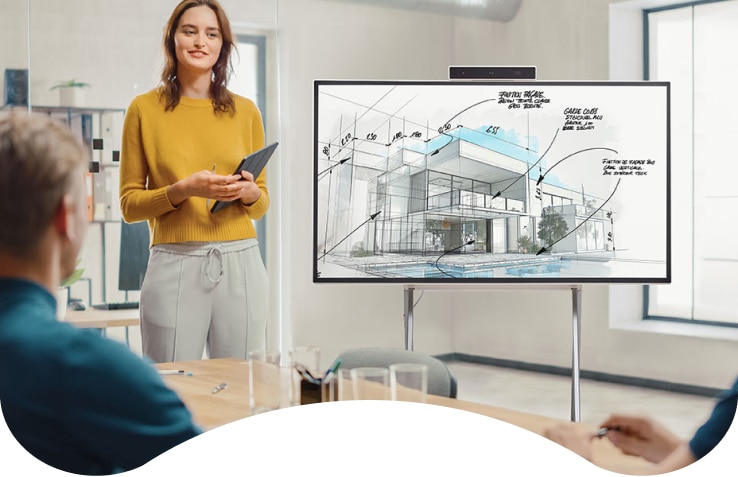 LG One:Quick Flex is the all-in-one video conferencing display equipped with camera, microphone, and speakers in one package.