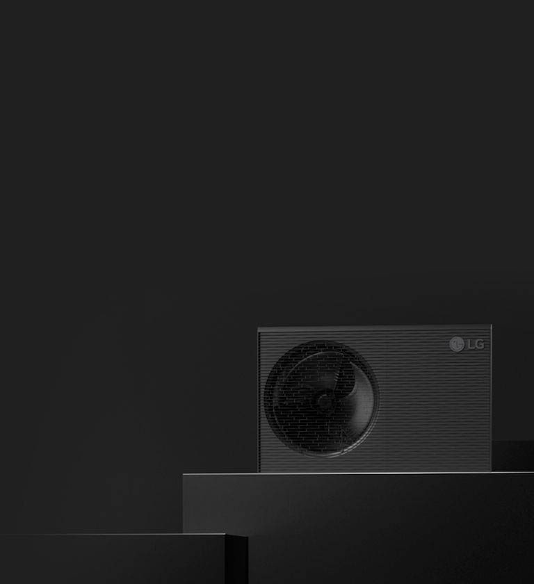 Η LG R290 Monobloc σε ?να μα?ρο τετρ?γωνο κουτ?