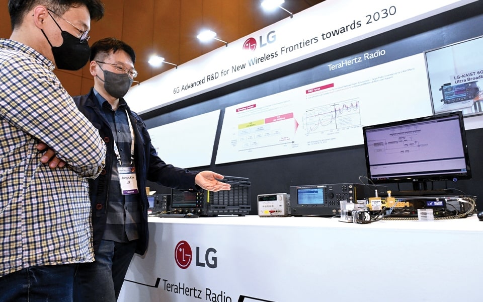Lg6GJune2022B.jpg