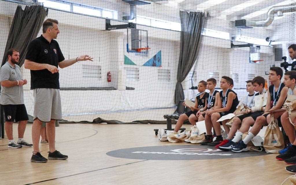 LG Athletes of Tomorrow @Eurohoops Academy closing_1280Χ640.jpg