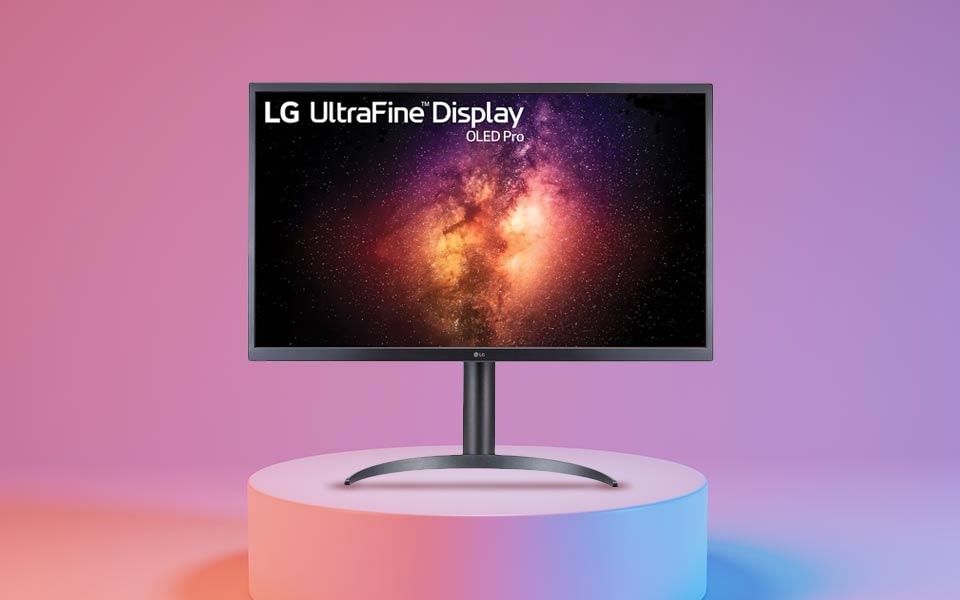 Οθ?νη OLED 4K υψηλ?? αν?λυση? 31,5'' με δυνατ?τητα εξασθ?νιση? εικονοστοιχε?ων
