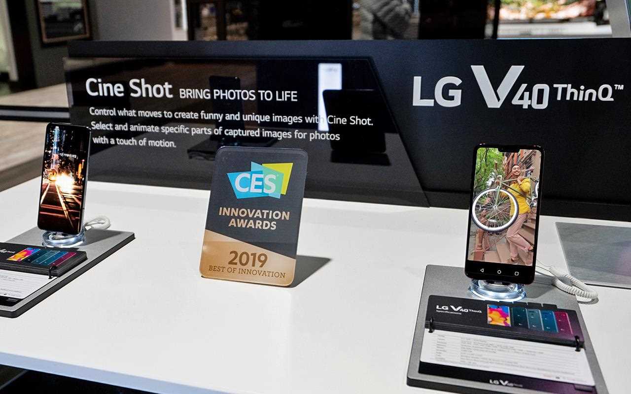 Η LG κυκλοφ?ρησε το V40ThinQ στη CES 2019 και οι καινοτ?με? δυνατ?τητε? φωτογραφ?α? του τηλεφ?νου τρ?βηξαν τα βλ?μματα των επισκεπτ?ν | Περισσ?τερα στο LG MAGAZINE
