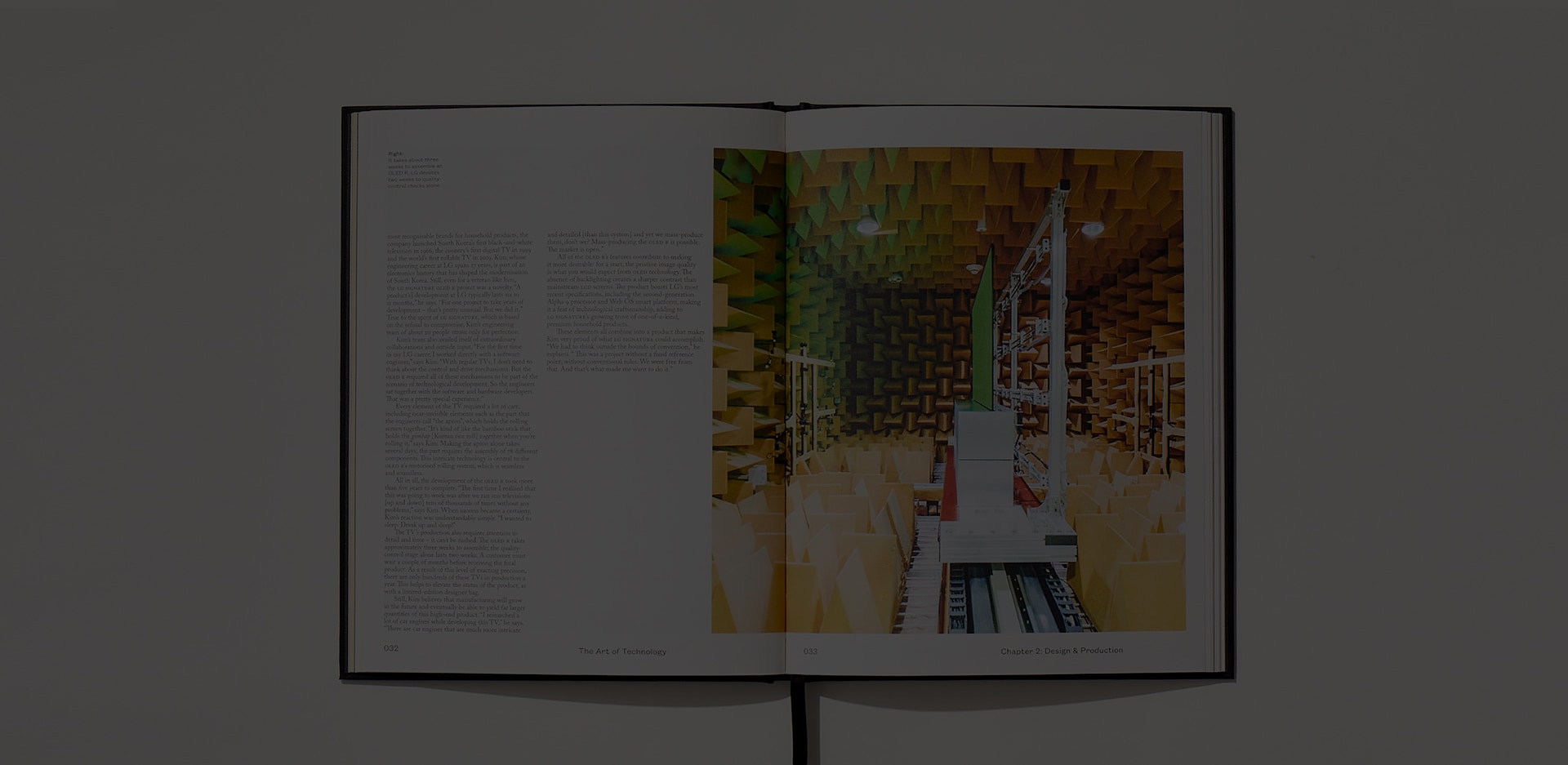 Alcune pagine del brand book di LG SIGNATURE.