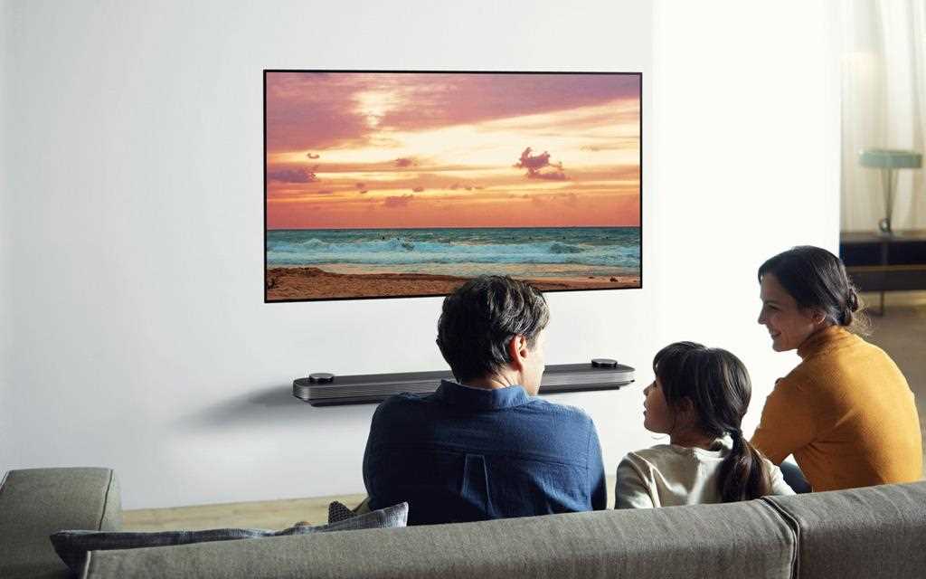 ar_lt-night-tv-1.jpg