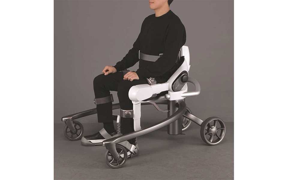 ar_lv-lg-cloi-robot-3.jpg