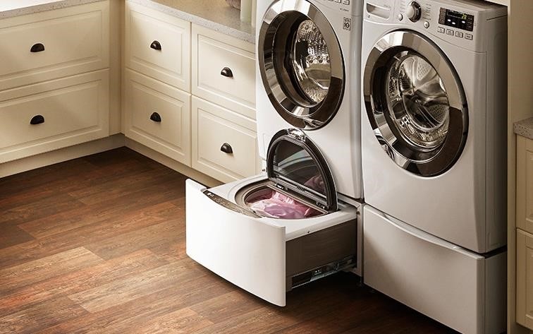 LG TWin Wash - sidekick