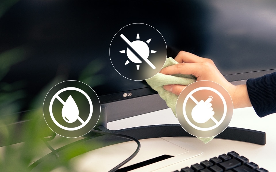 P?stra?i monitorul curat, evitând contactul direct cu lichidele, lumina soarelui sau amprentele digitale