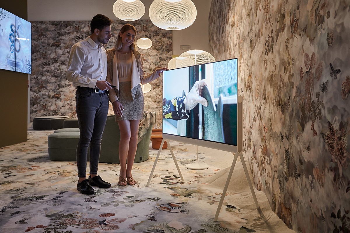 LG представляет новейшие передовые устройства и технологии на неделе дизайна в Милане.