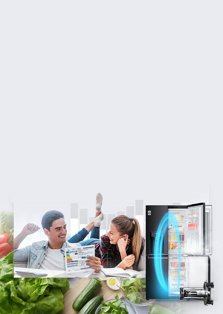 Un réfrigérateur LG avec une rangée de portes ouvertes montrant les produits et boissons à l’intérieur est en arrière plan accompagné d’une image faisant un zoom sur des produits frais. Juste devant, on voit le compresseur linéaire à onduleur LG avec un néon bleu ovale montrant l’énergie venant de la machine dans le réfrigérateur. également dans l’image, on voit un homme et une femme se souriant tandis que l’homme tient le tableau de consommation énergétique du réfrigérateur.